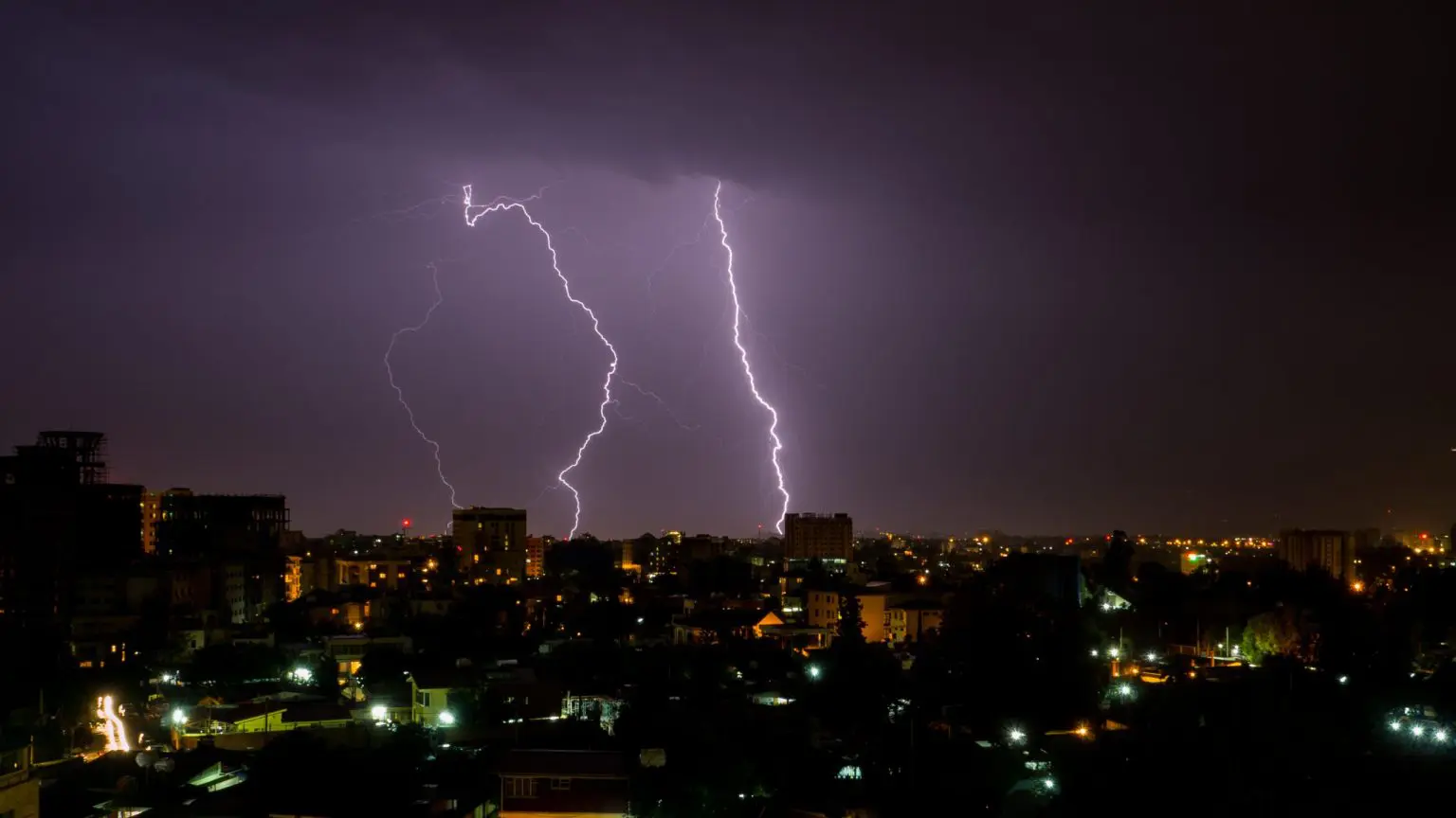 Addis Ababa hits by lighnings during the rainy season. Photo Credit: Jean Rebiffé via wikimedia